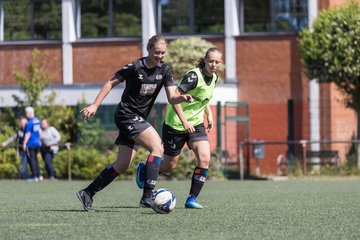 Bild 62 - wBJ SV Henstedt Ulzburg - TuS Rotenhof : Ergebnis: 12:0